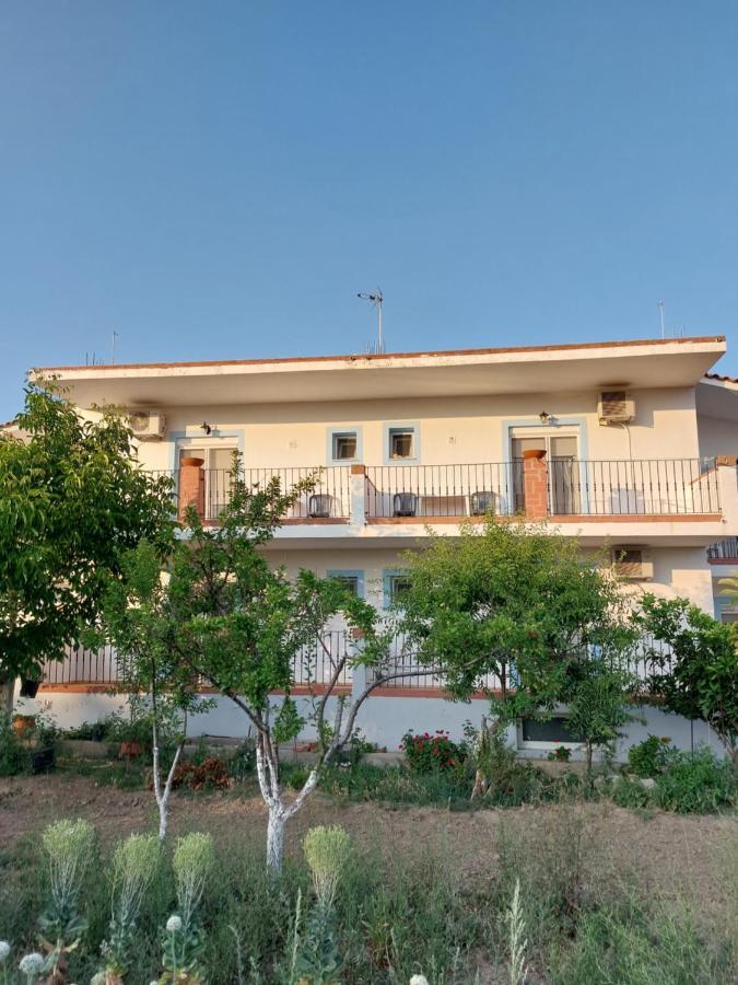 Seaview Saravari Studios Agios Alexandros Экстерьер фото